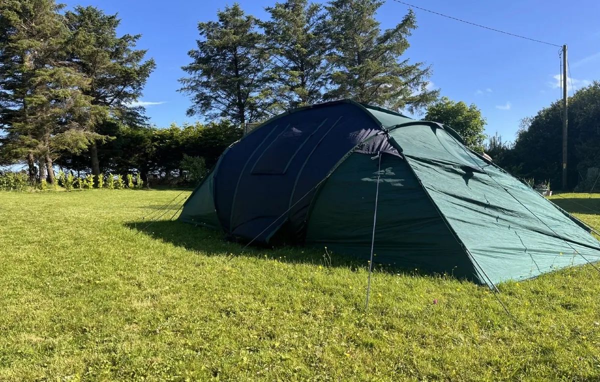 Family Tent - Image 2