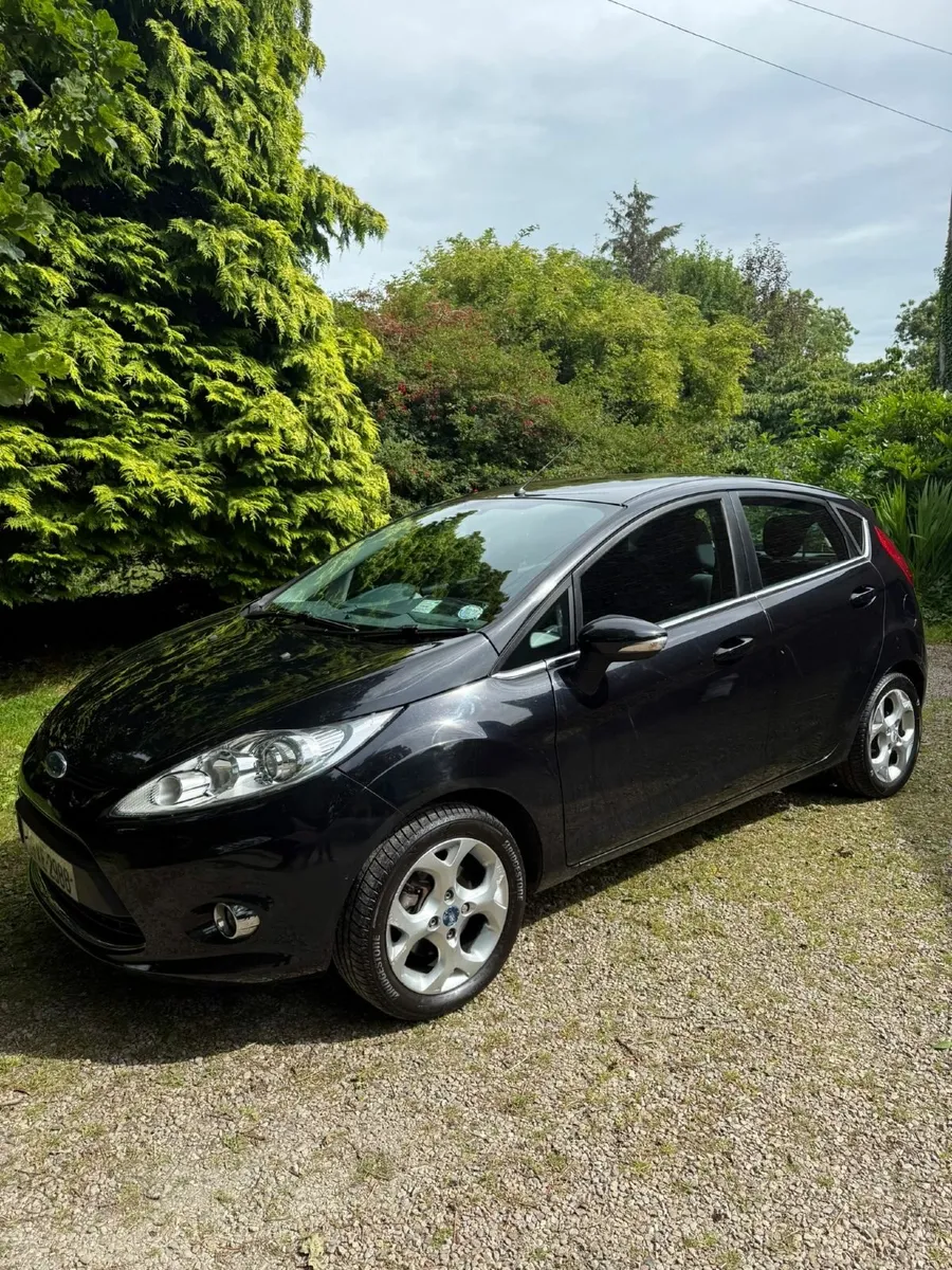 2009 Ford Fiesta Titanium 1.25 - Image 1