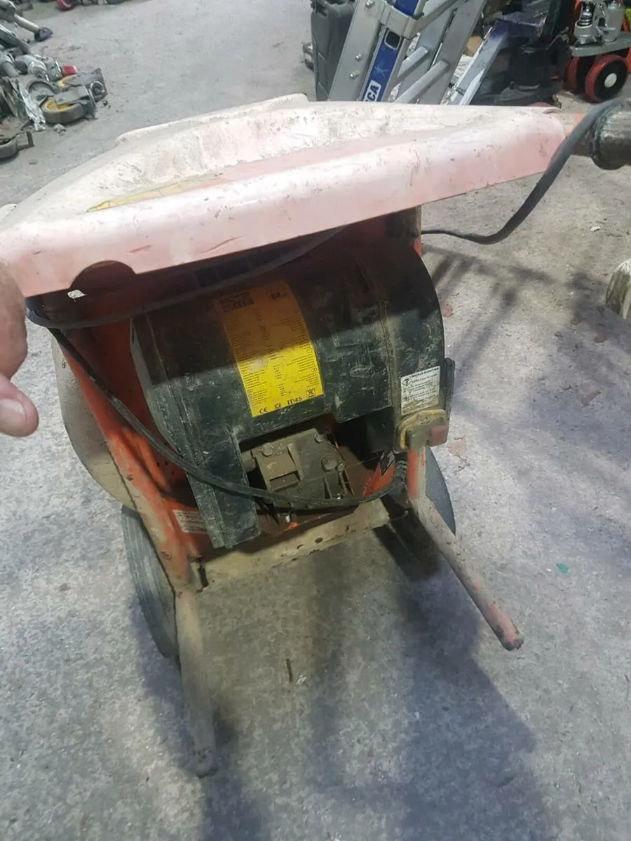 Cement mixer - Image 3