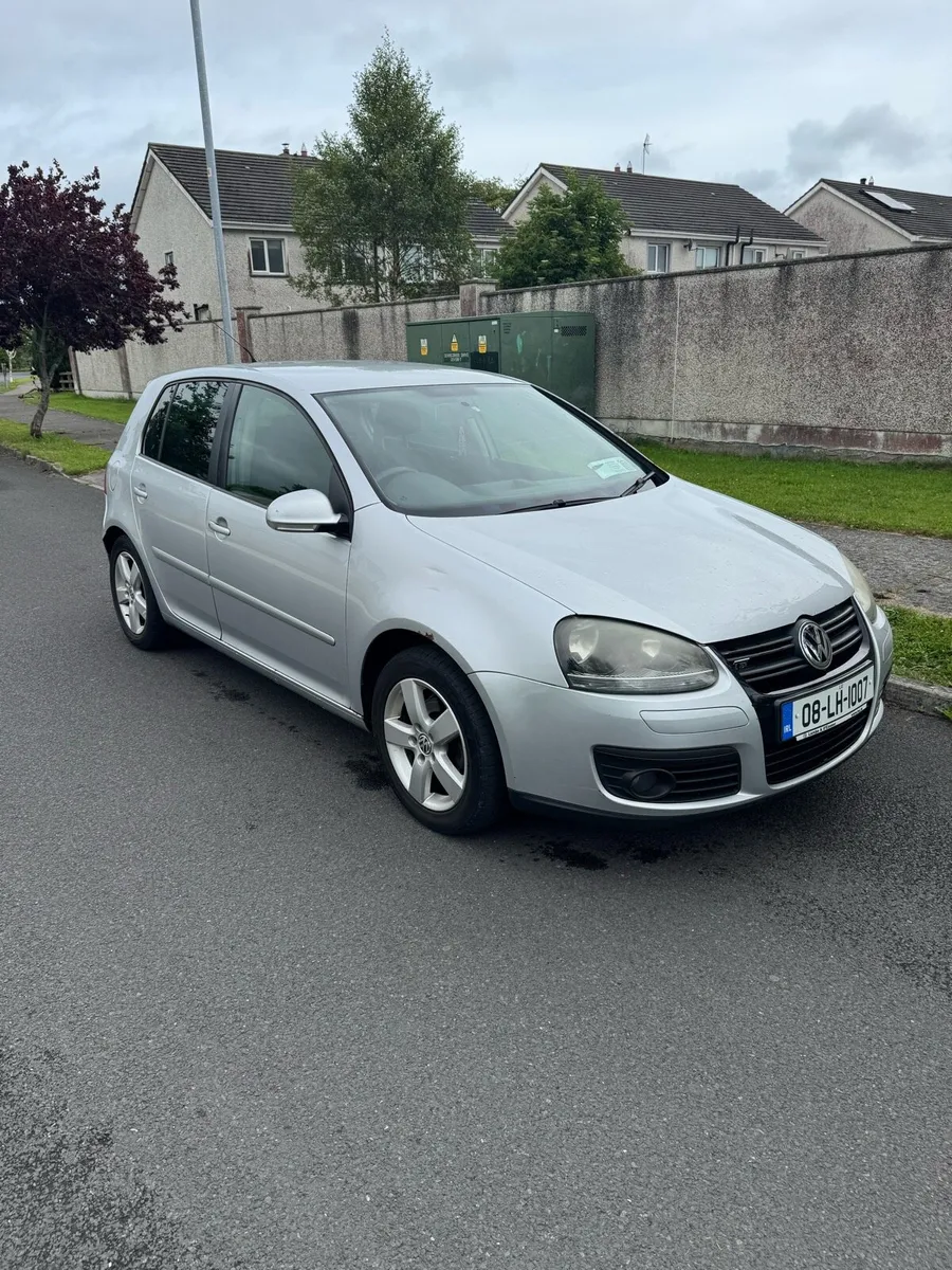 Volkswagen Golf 2008, NCT 01/2026 and Taxed - Image 1