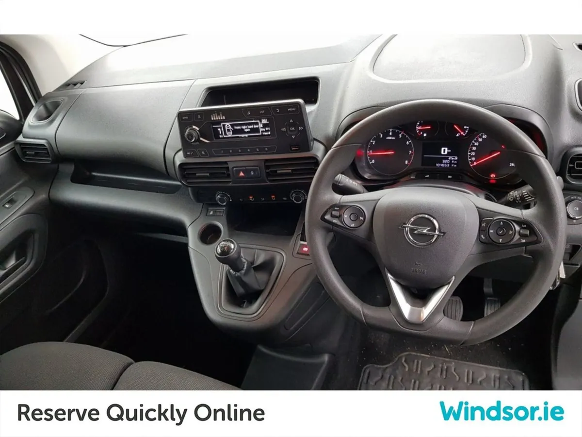 Opel Combo 1.5 Turbo D 100PS Energy 5 Seater - Image 4