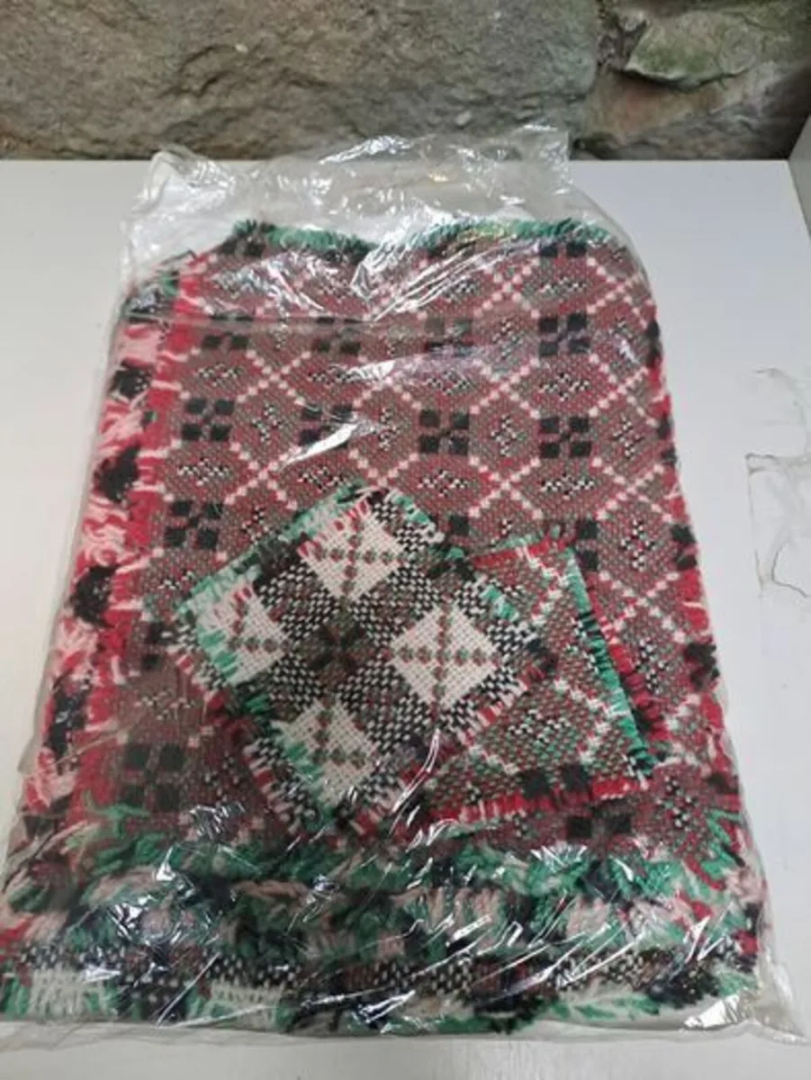 Handmade place mats - Image 3