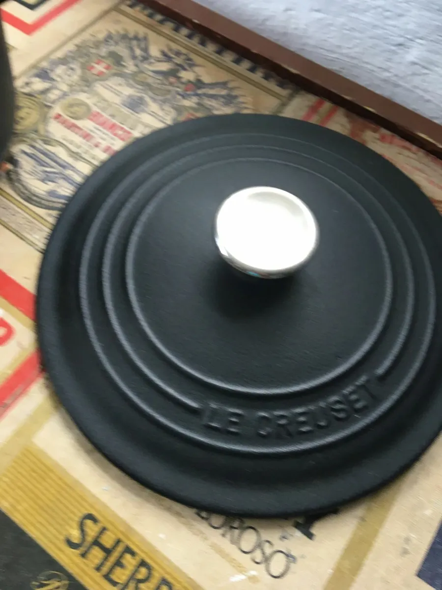 Le Creuset French made sauce pan - Image 2
