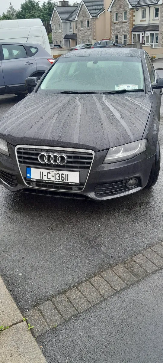 Audi A4 2011 - Image 1