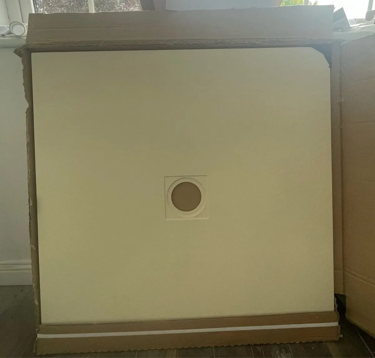 Ceramic shower tray - slate effect - cream