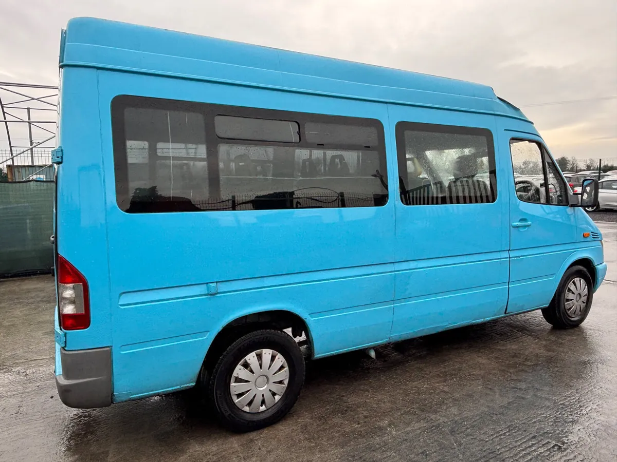 2005 Mercedes Sprinter bus Ideal camper conversion - Image 4
