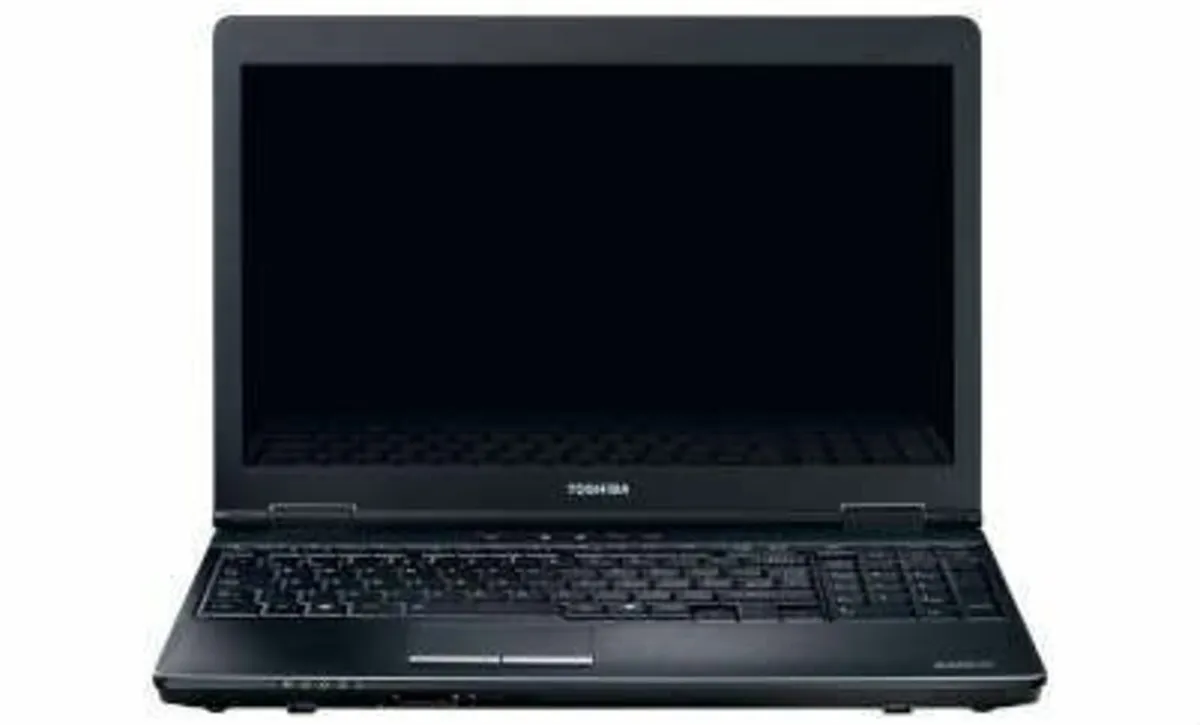 Cheap Working Laptops With Chargers - Image 3
