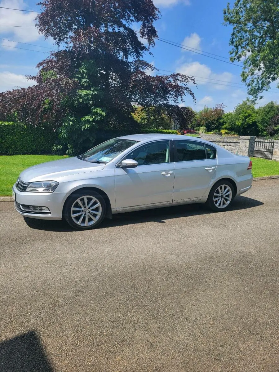 2014 passat (Executive Model) - Image 1