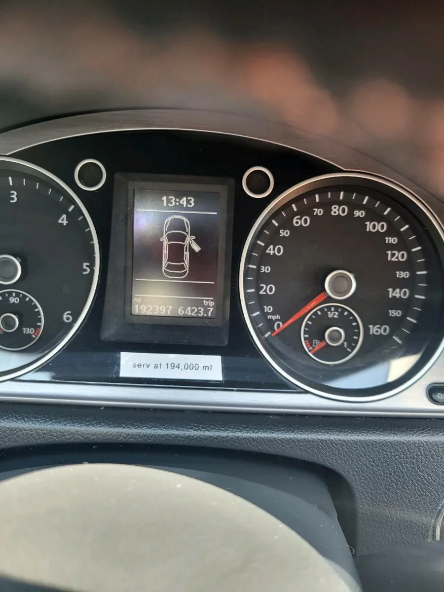 2014 passat (Executive Model) - Image 2