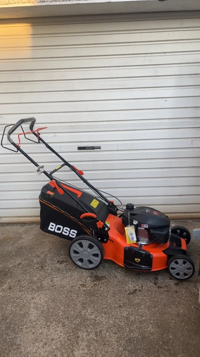 Unused 21” lawnmower (Honda Engine - Image 1
