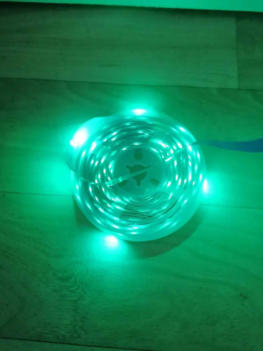 10m RGB LED Strip Light – Remote Control – USB Pow - Image 2