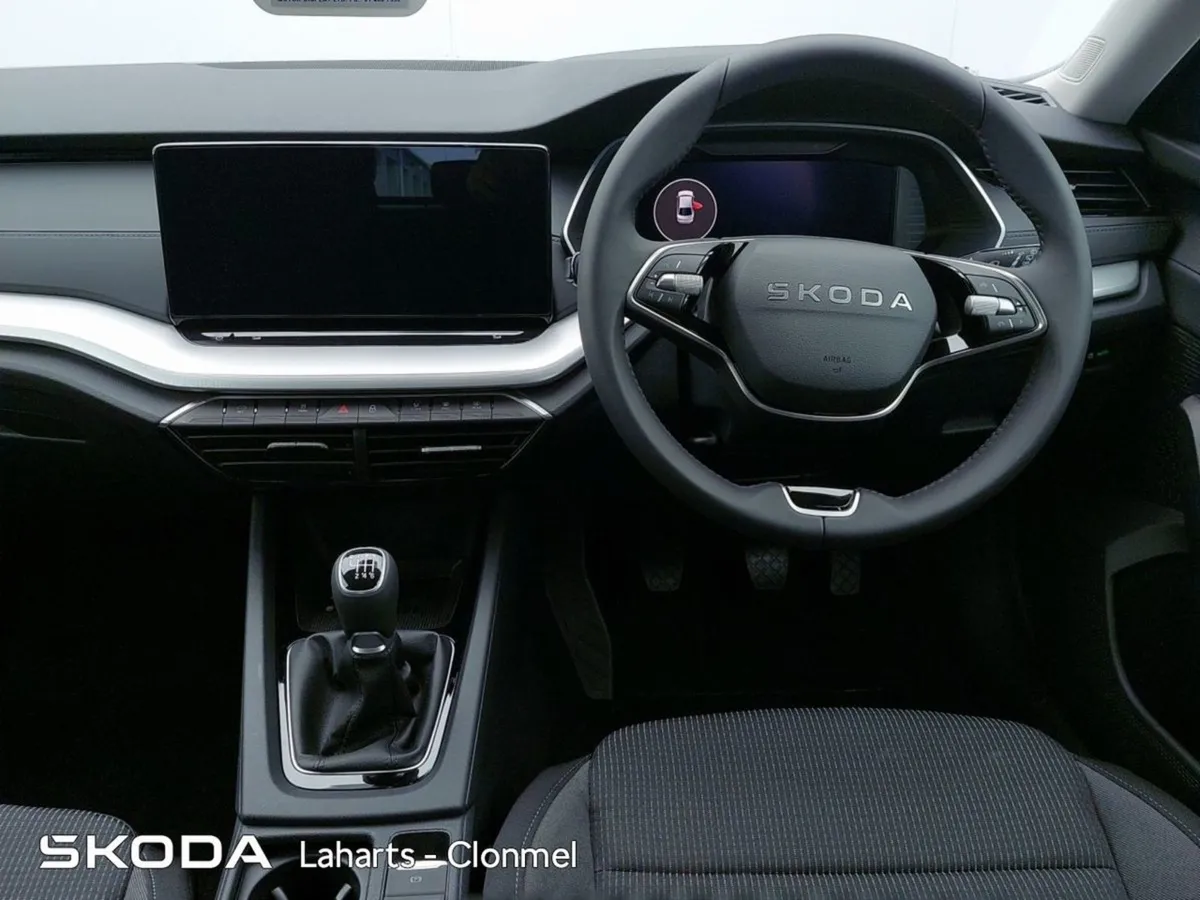 Skoda Octavia Selection 2.0tdi 115HP 2601 - Image 2