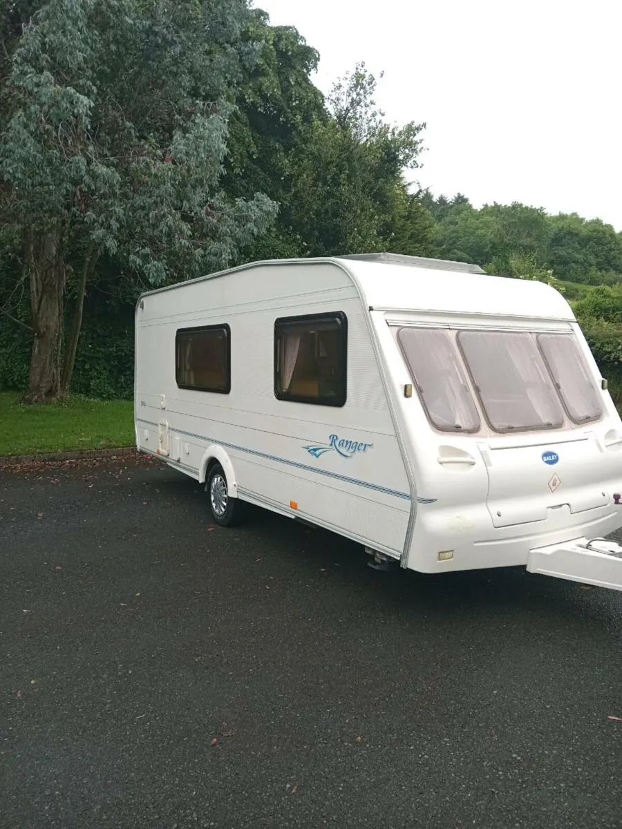 Caravan - Image 2