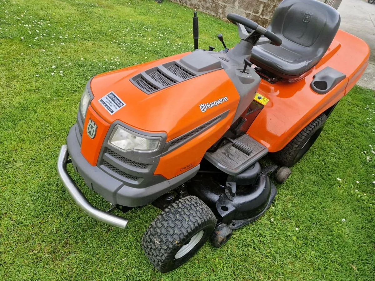19 hp Husquvana lawnmower for sale - Image 2