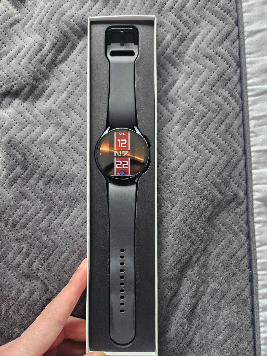 Samsung Galaxy Watch 6 45mm - Image 1