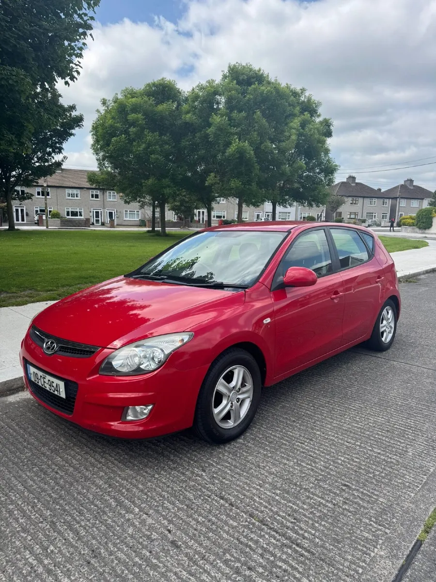 2009 Hyundai i30 1.6CRDi Comfort *NEW NCT* - Image 1