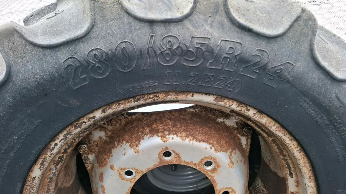 Tyres - Image 2