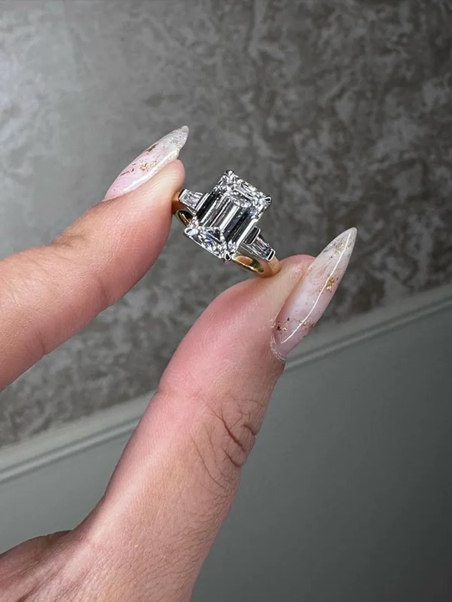 3.5 Carat Emerald Cut Diamond Engagement Ring - Image 1