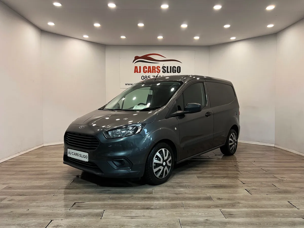 LOW MILES FORD TRANZIT COURIER 1.5TD 2019 - Image 1