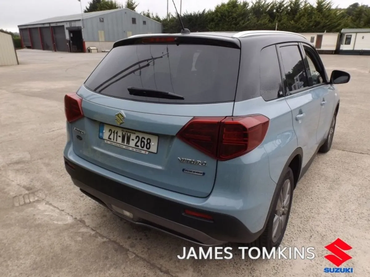 Suzuki Vitara 1.4 Hybrid SZ4 MT - Image 4