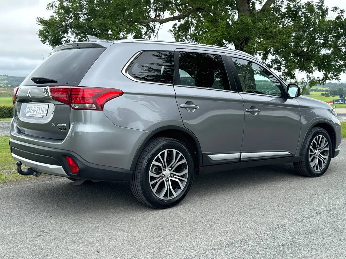 Mitsubishi Outlander 2018 Auto 2.2 4WD - Image 4