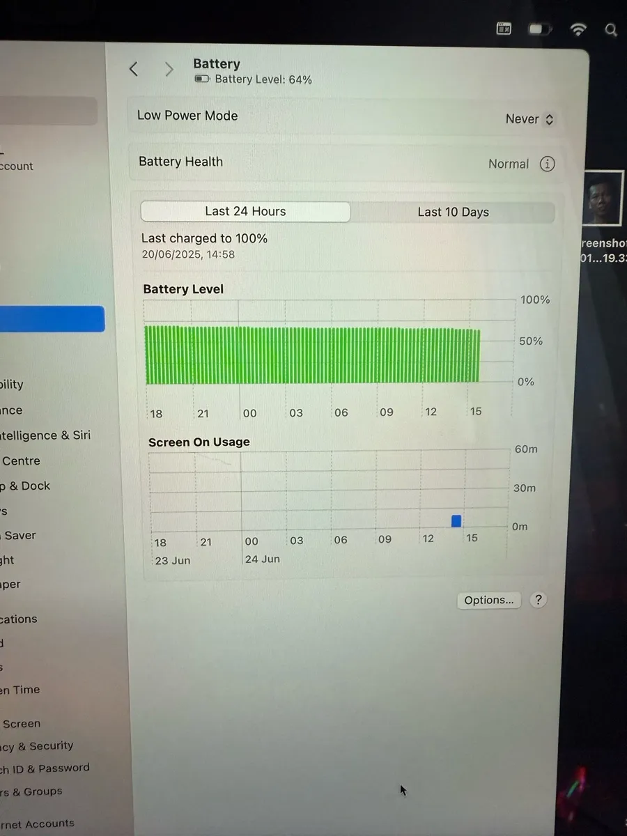 MacBook Air - Image 3
