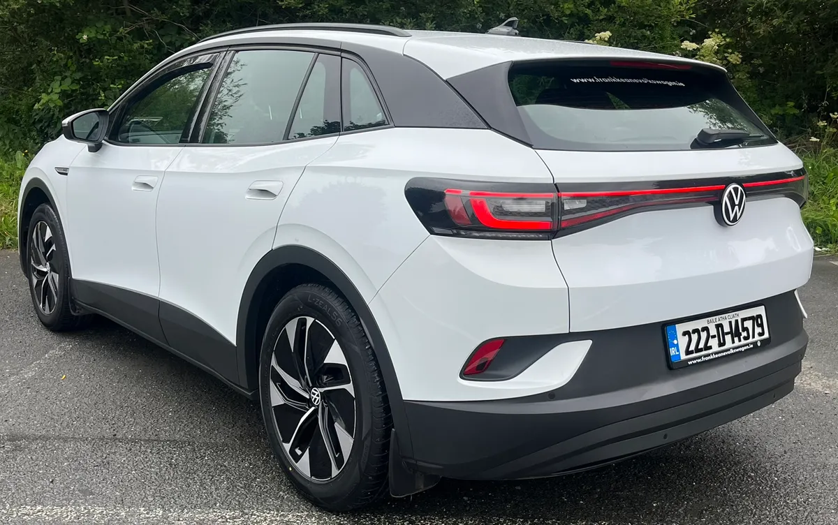 2022 VOLKSWAGEN ID4 PRO - Image 4