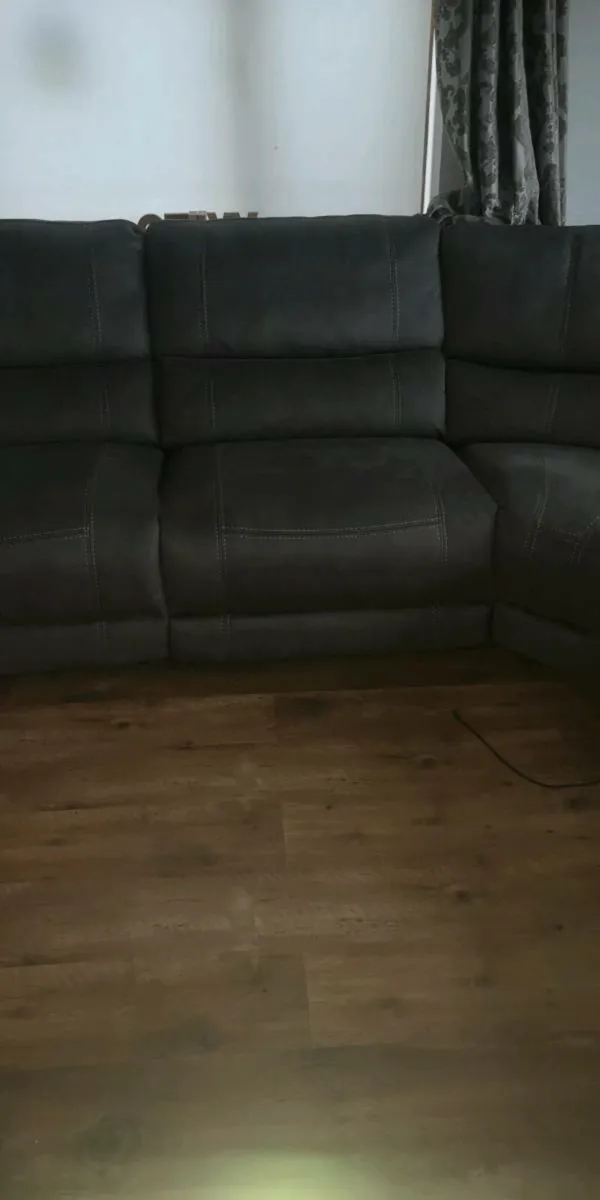 Large reclining corner sofa - Image 4