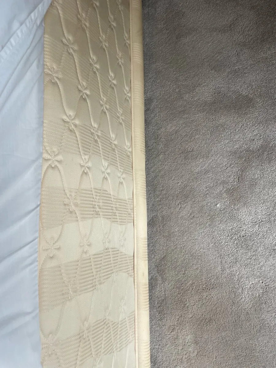 Super king base and headboard - Image 3