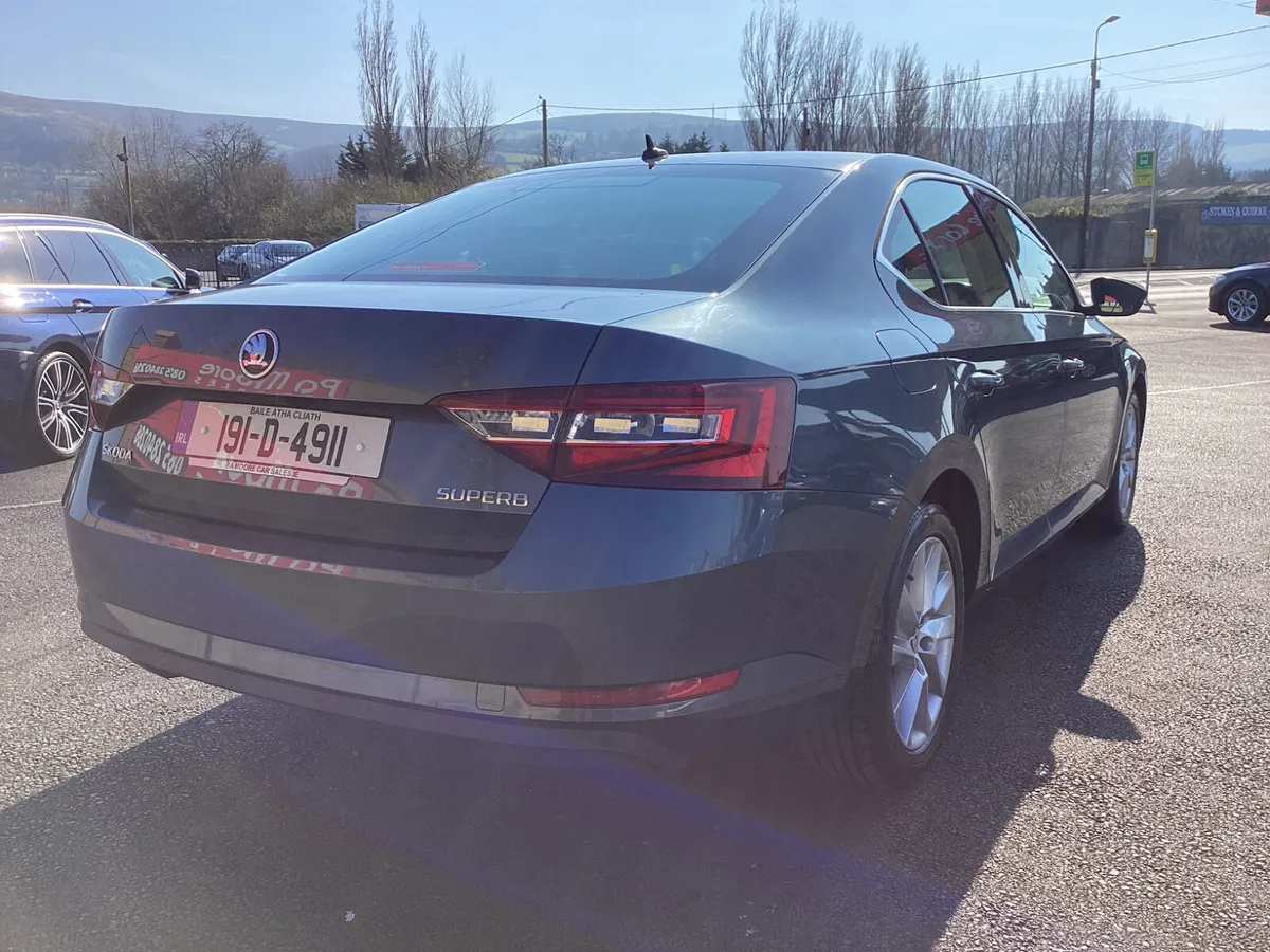 Skoda Superb ** CAMERA * AUTOMATIC - Image 4