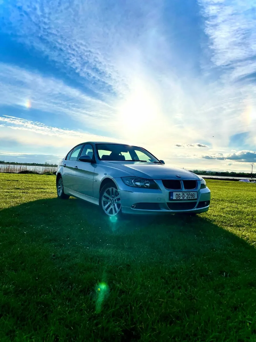 BMW 3-Series 2006 - Image 1