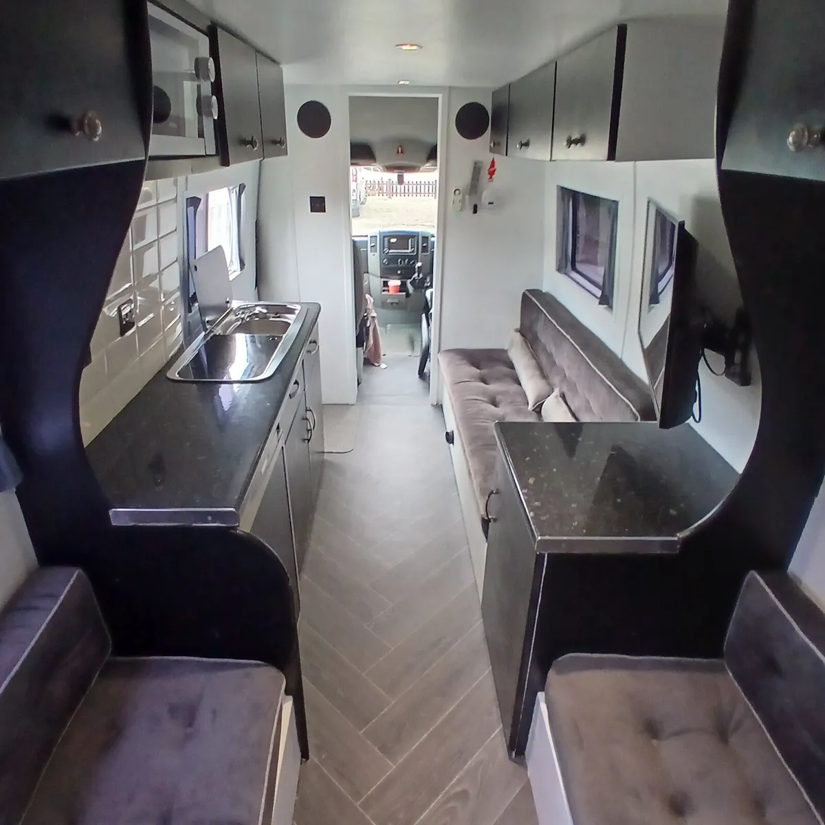 Campervan - Image 2