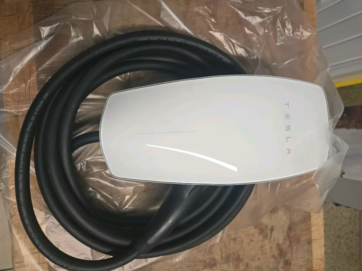 Tesla Wall Connector - Image 1