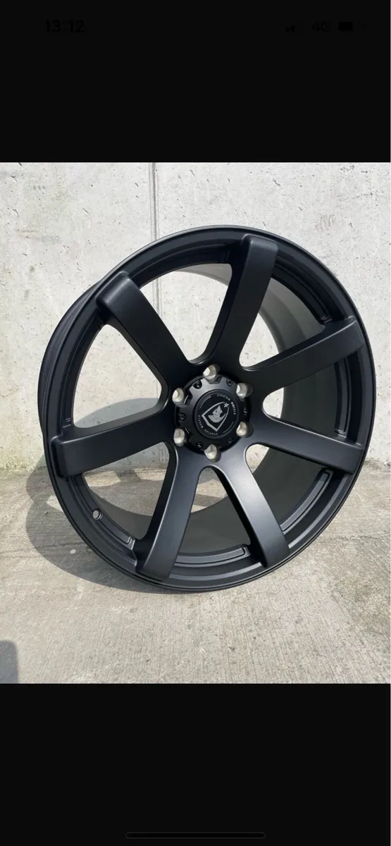 Brand new 20” alloys with tyres - Image 1