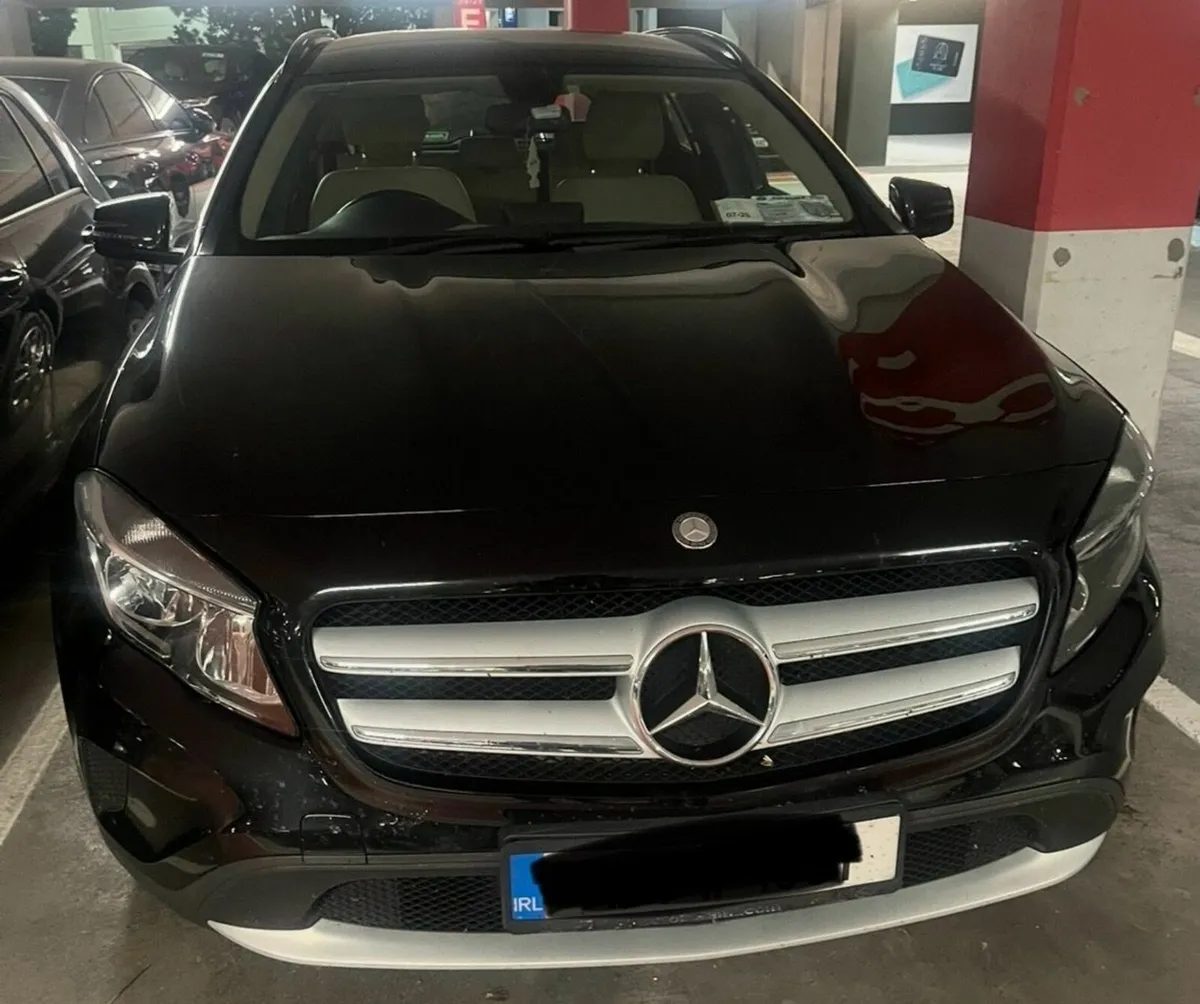 Mercedes-Benz GLA 2015 - Image 1