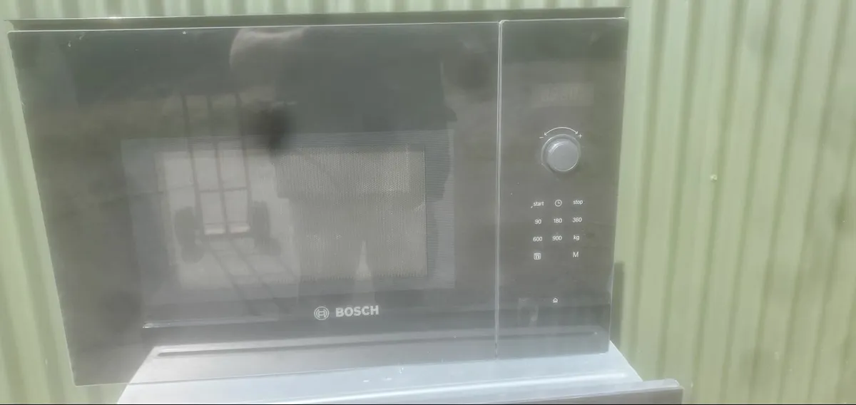 Microwave - Image 2