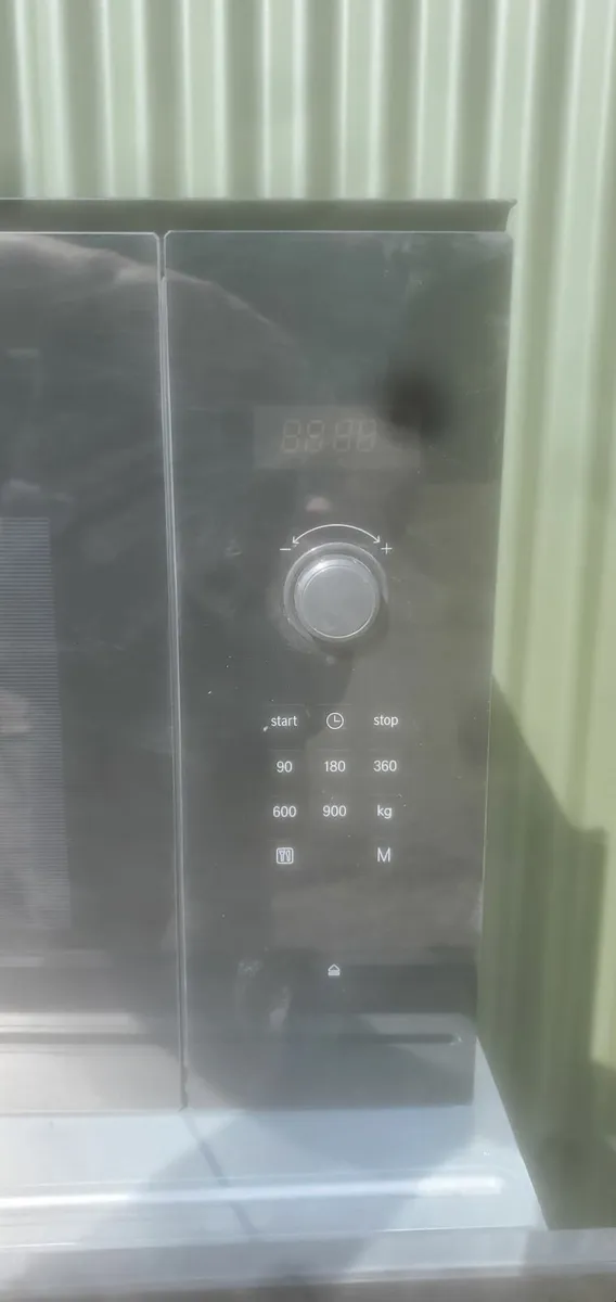 Microwave - Image 3