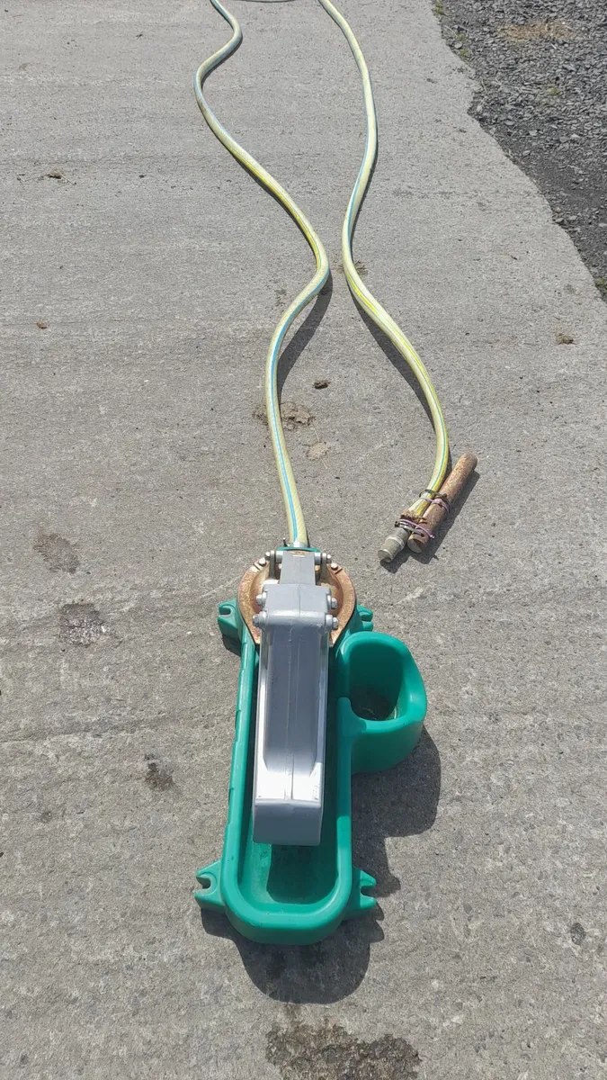Pasture Pump - Image 4