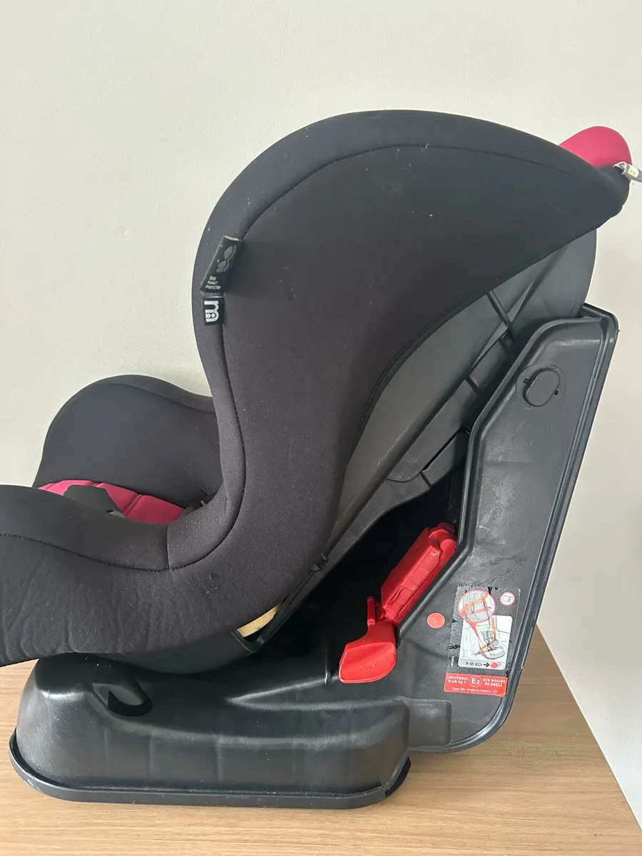 Mothercare Baby Car Seat with Isofix - Image 2