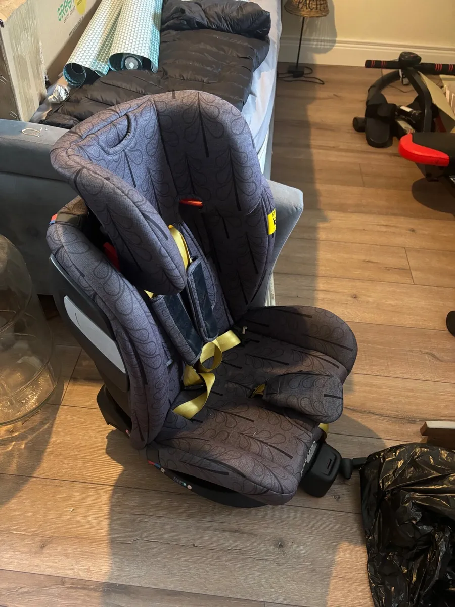 Swivel Child Car Seat