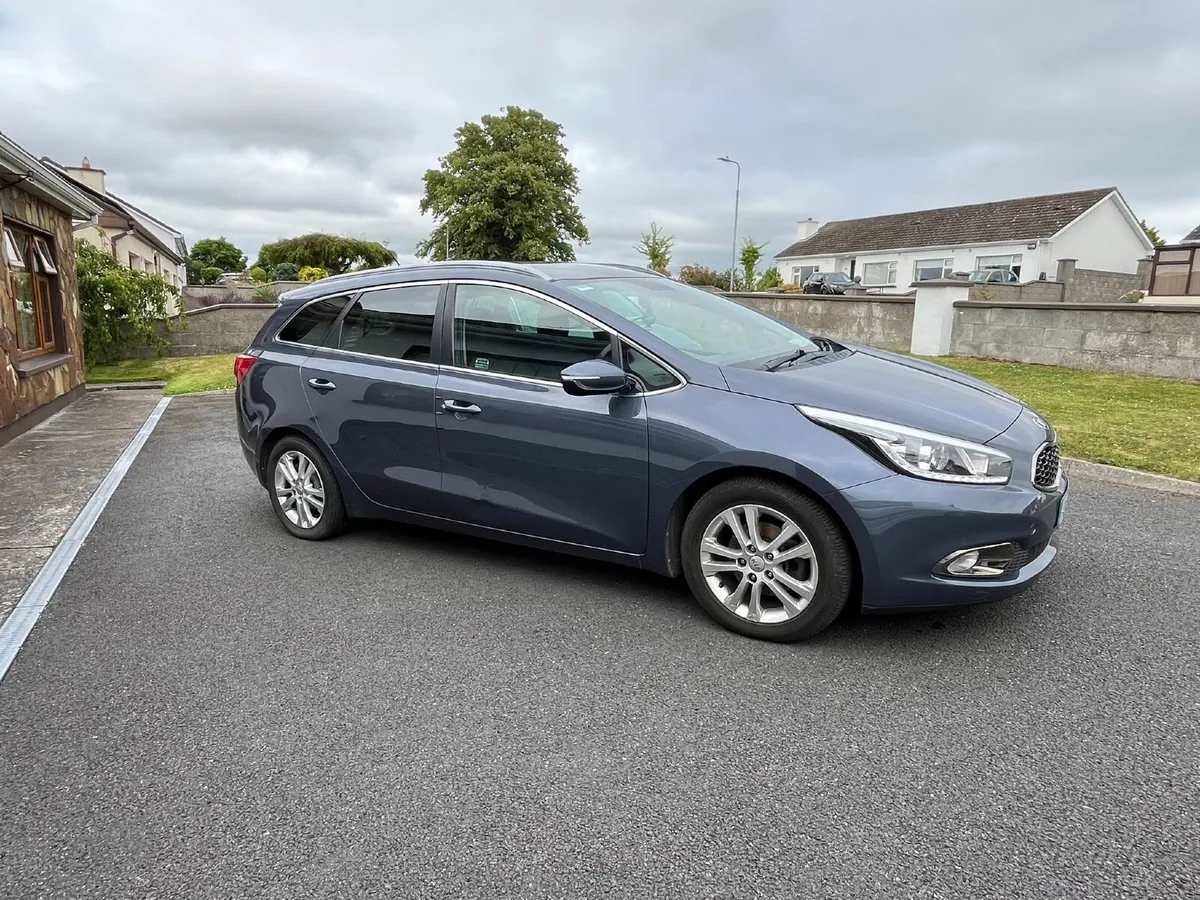 Kia Ceed Estate 2013 - Image 1