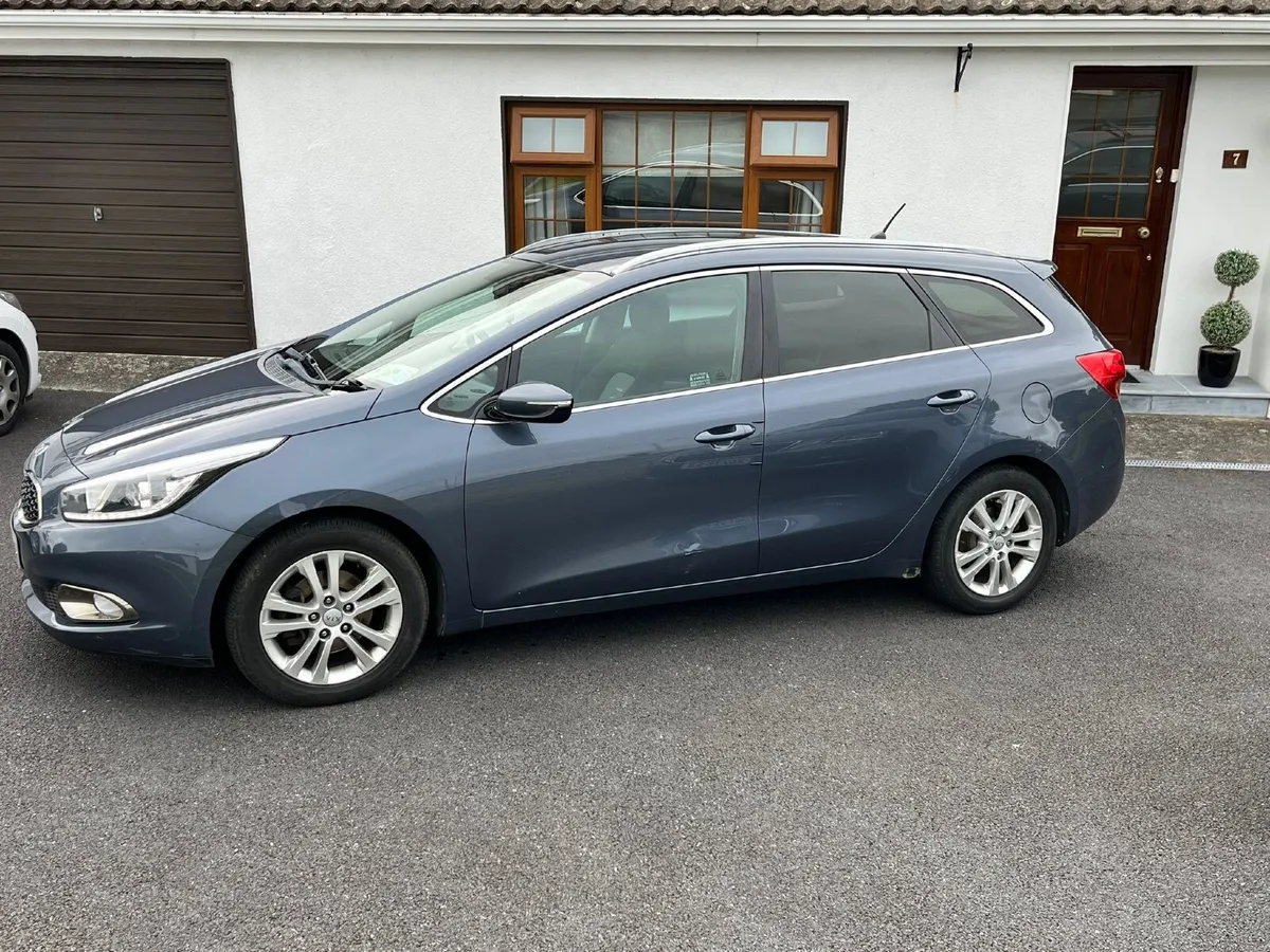 Kia Ceed Estate 2013 - Image 2