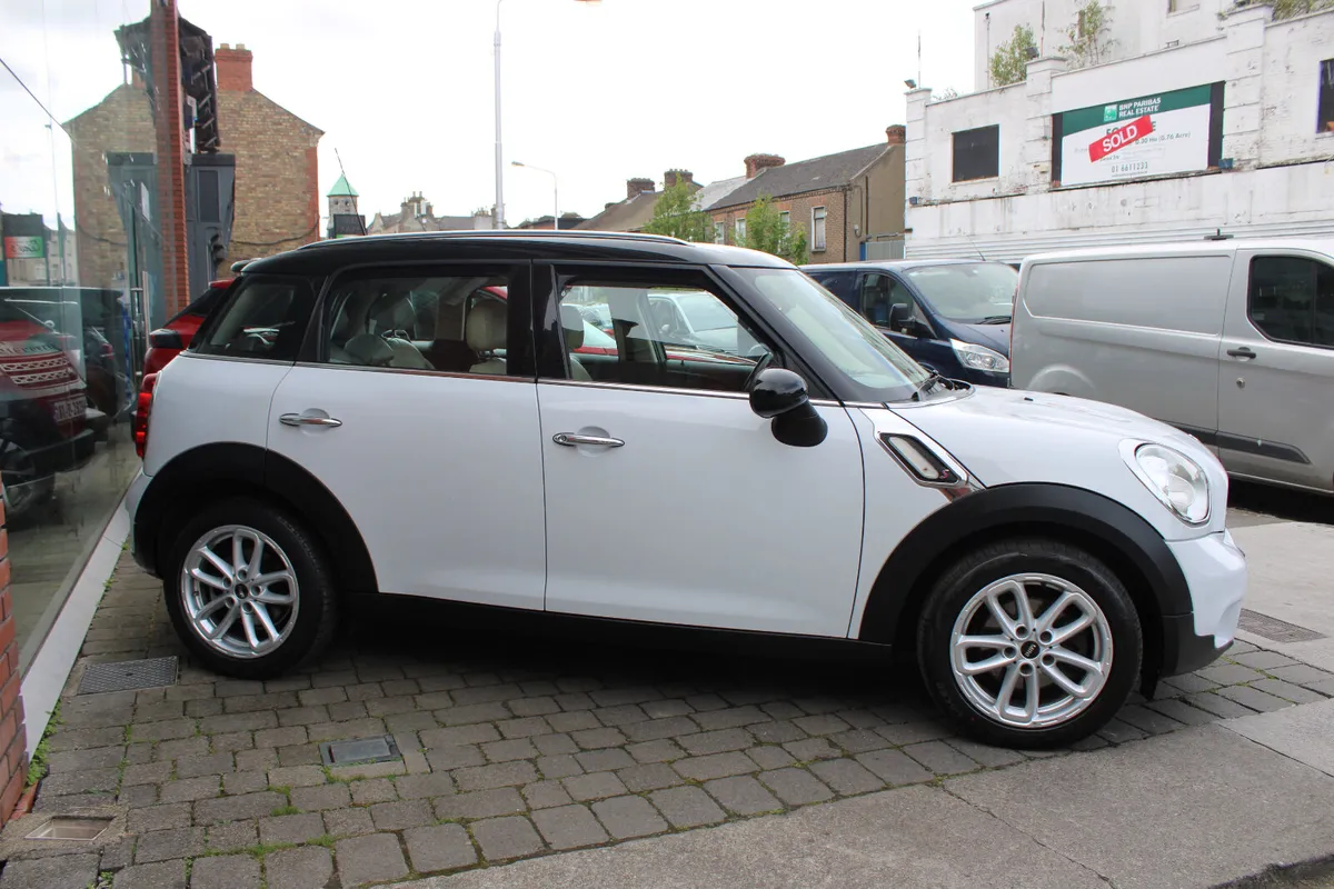 Mini COUNTRYMAN COOPER SD 2.0 AUTOMATIC 2015 - Image 3