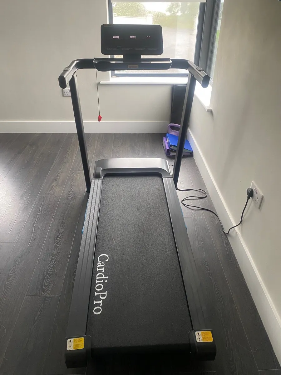 Cardio Pro Treadmill - Image 2