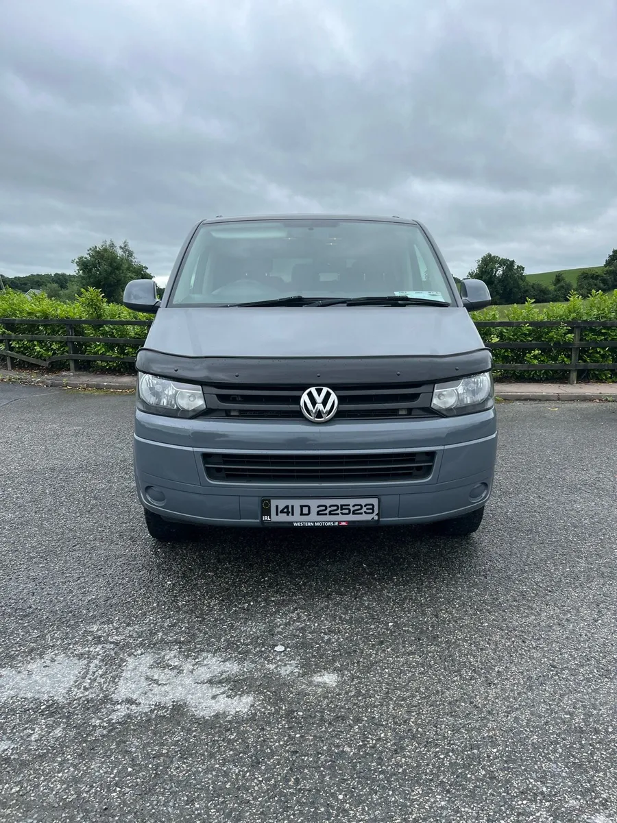 VW TRANSPORTER 9 SEATER - Image 3