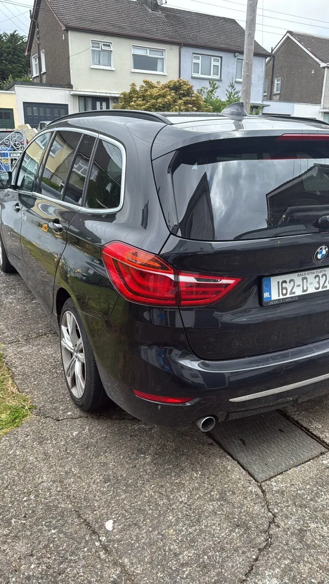 BMW 2-Series 16 /2 luxury trim  ** 7 seater - Image 1