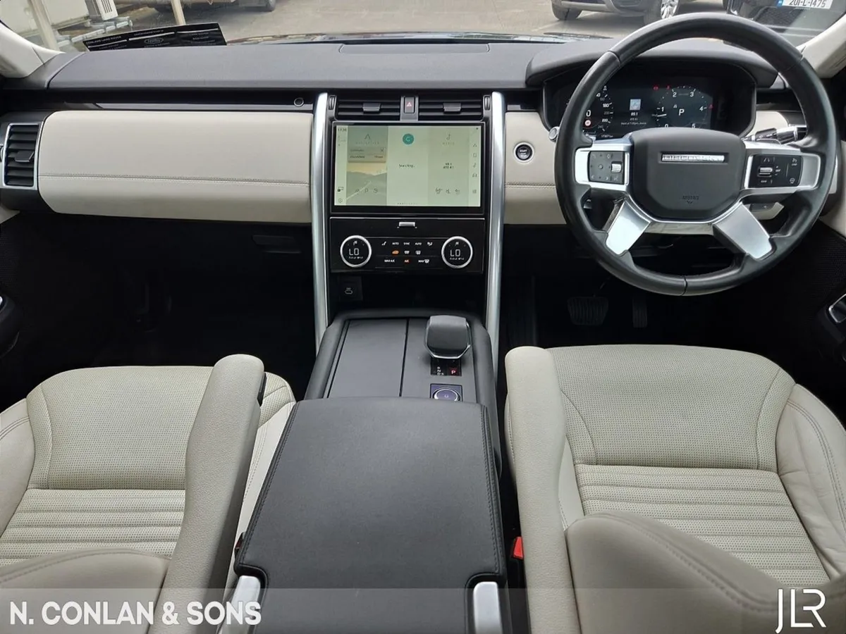 Land Rover Discovery 3.0d Sdv6 306BHP 4WD Auto SE - Image 4