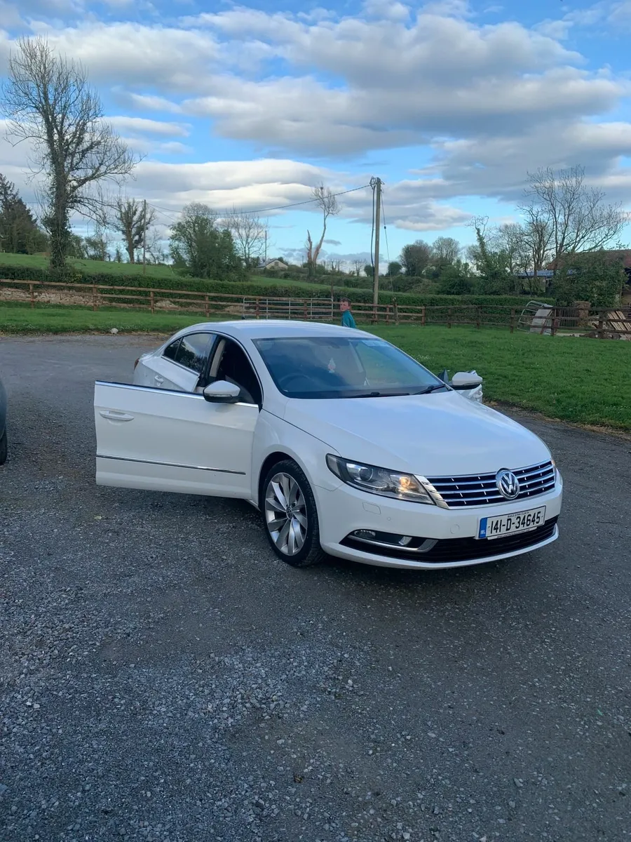 AUTOMATIC VOLKSWAGEN PASSAT CC 2014 - Image 1