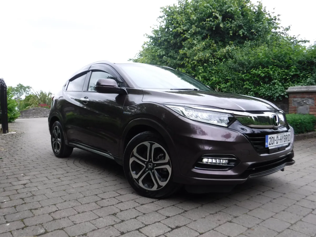 HONDA VEZEL 1.5 AUTO HYBRID Z-SPEC ANDROID+CARPLAY - Image 1