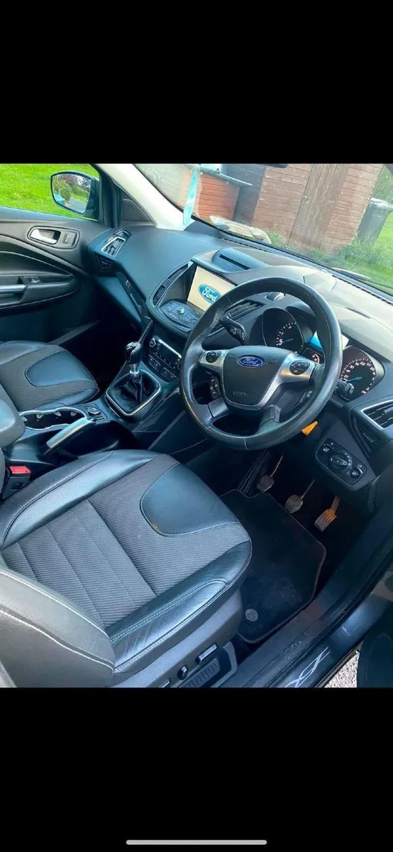 Ford Kuga 2016 Titanium 2.0 L - Image 2